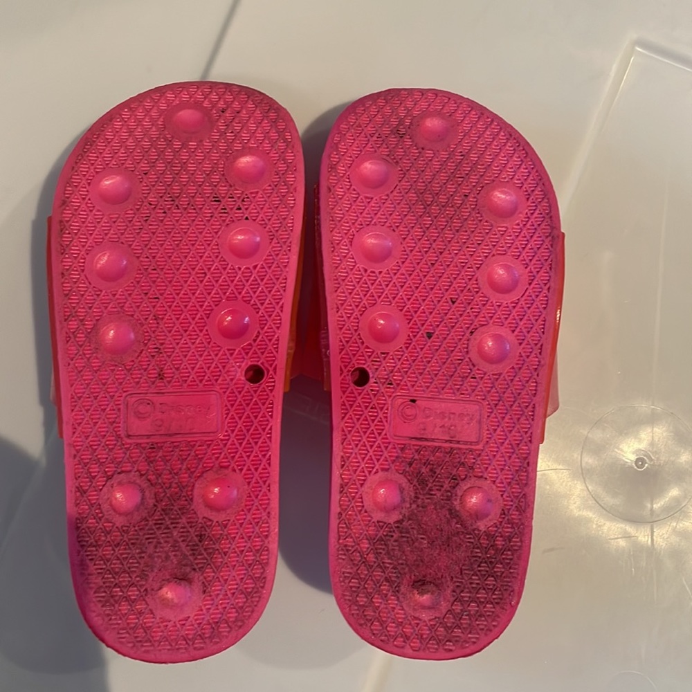 Minnie Mouse Disney Slides - Picture 3 of 3